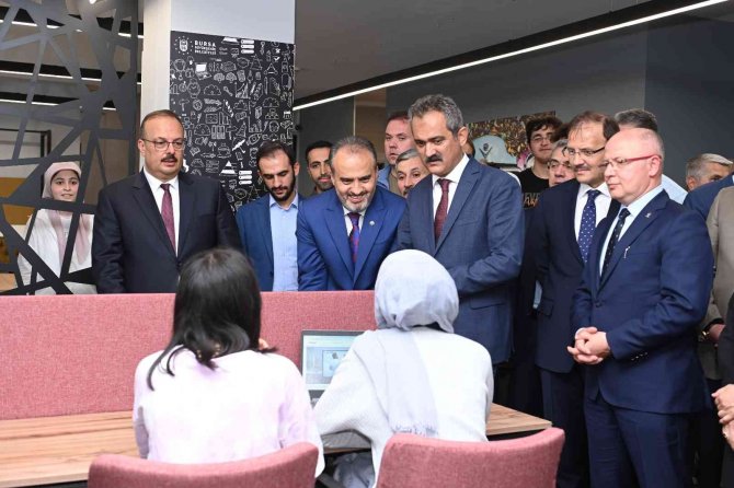 Vatan Gençlik Merkezi Hizmete Açıldı