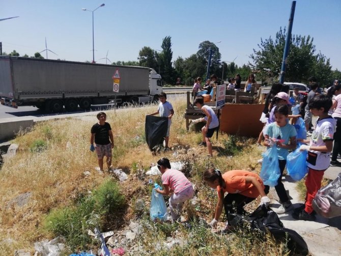 Sökeli Öğrenciler Çevre Kirliliğine Dikkat Çekti