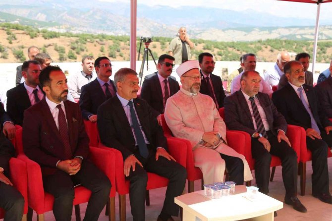 Diyanet İ̇şleri Başkanı Prof. Dr. Ali Erbaş Tunceli’de