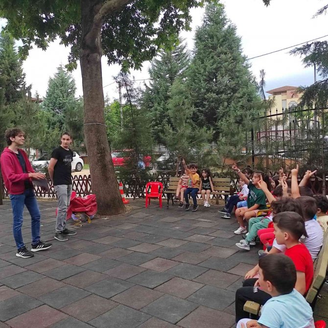 Öğrencilere Çevre Deniz Kirliliği Anlatıldı