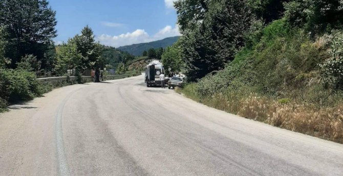 Düzce’de Tırın Çarptığı Kadın Hayatını Kaybetti