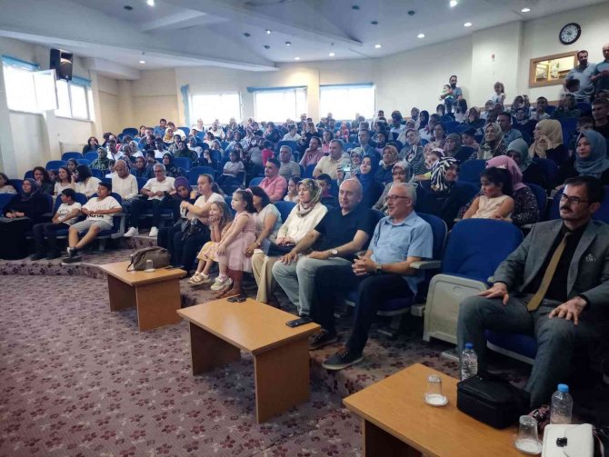 Edremit İ̇ho’de "İ̇ngilizce Şenliği"