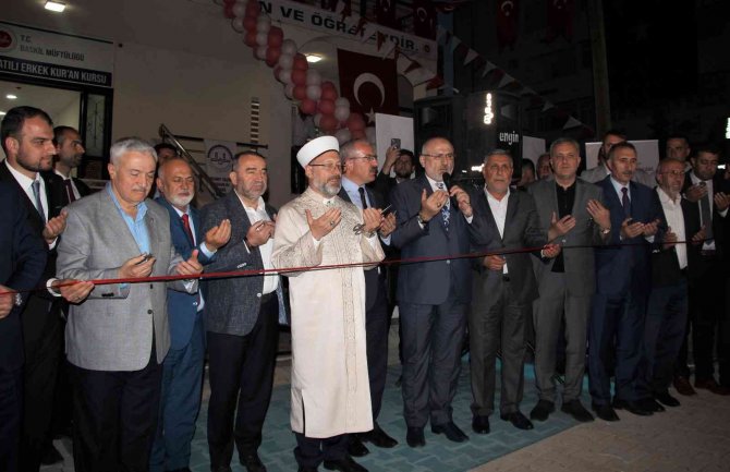 Diyanet İ̇şleri Başkanı Erbaş, Elazığ’da 65 Öğrenci Kapasiteli Kur’an Kursunun Açılışına Katıldı