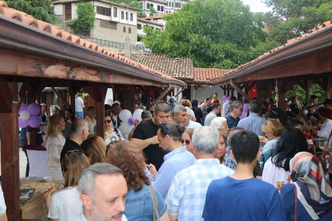 Uluslararası Altın Safran Festivali’nde Safranbolu’nun Yöresel Lezzetleri Tanıtıldı
