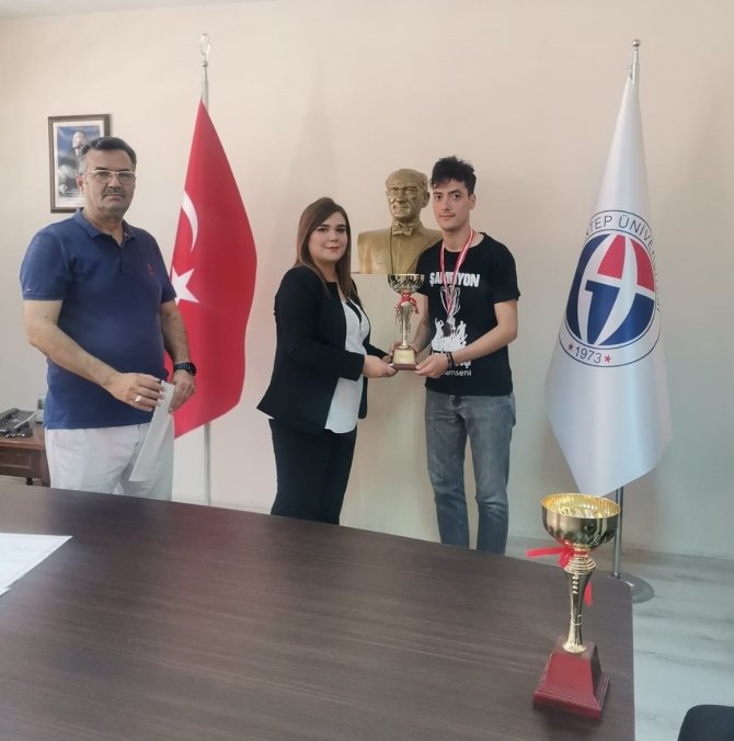 İ̇slahiye Myo Satranç Turnuvası Sona Erdi
