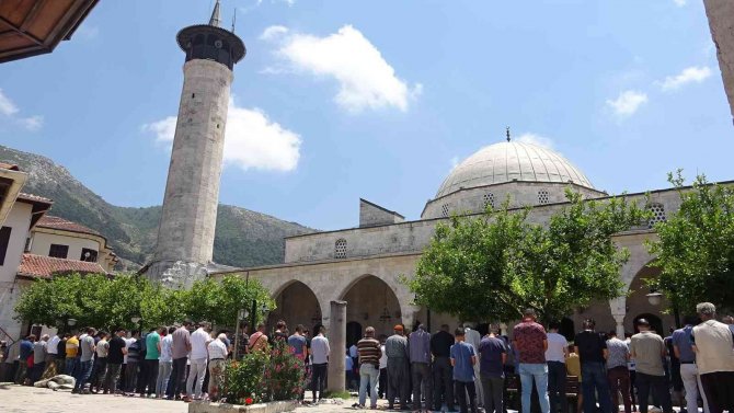 Habib-i Neccar Anma Etkinlikleri... 1500 Kişilik Etli Pilav Dağıtıldı
