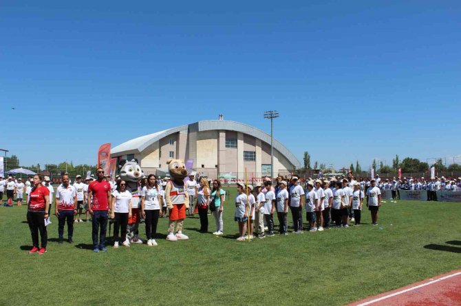 Iğdır’da 2. Kayısı Cup Festivali Başladı