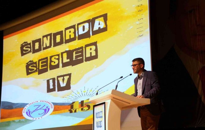 Sınır Kentte Şairler Buluştu