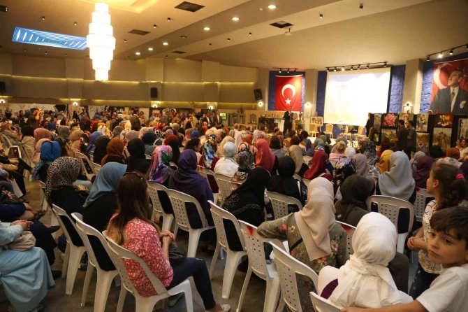 El Emeği Göz Nuru Ürünlerini Sergilediler