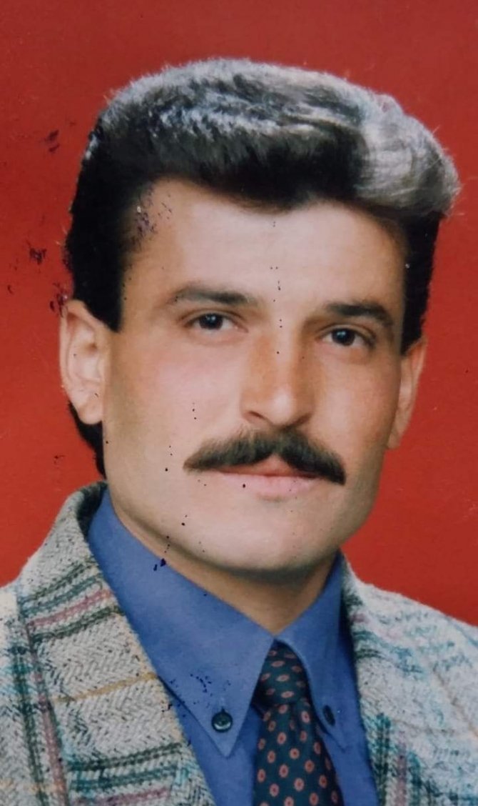 Tartıştığı Babasını Uyurken Öldürüp İntihar Girişiminde Bulundu