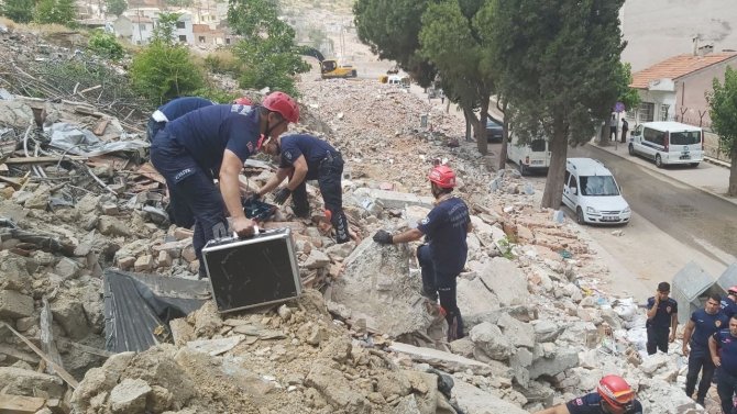 Manisa’dan Dünya Standartlarına Uygun Arama Kurtarma Ekibi