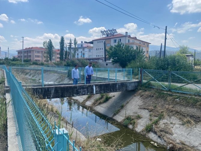 Turgutlu Ve Salihli’de Haşereyle Mücadele