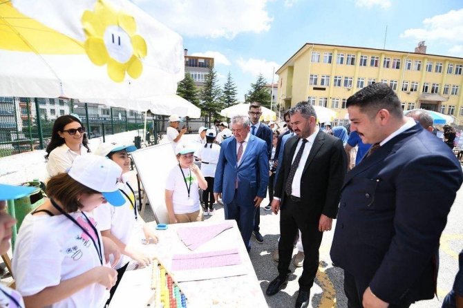 Başkan Ertuğrul Çetin’den Bilim Fuarlarına Tam Not