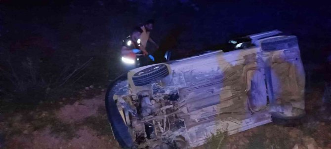 Siirt’te Otomobil Şarampole Yuvarlandı: 2’si Çocuk 7 Yaralı