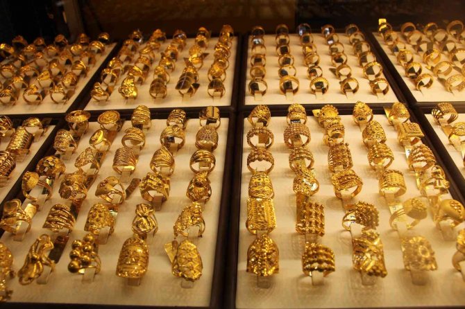 Batman Kuyumcular Çarşısında Hareketlik Başladı