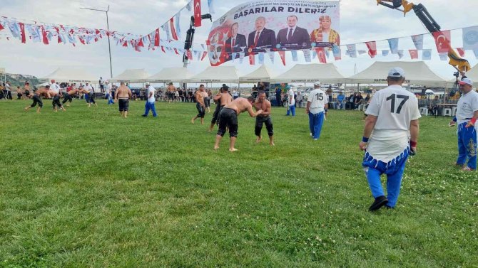 Tekirdağ’da Yağlı Güreşler Başladı