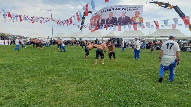 Tekirdağ’da Yağlı Güreşler Başladı