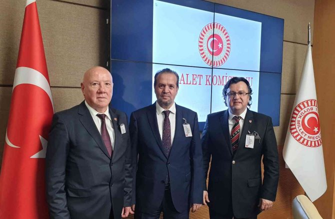 “Bu Yasa Yazılı Basına Kilit Vurdurur”