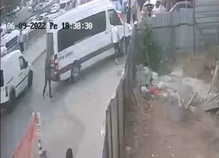 Tuzla’da Tartıştığı Kişiyi Sırtından Bıçaklayıp Kovaladı