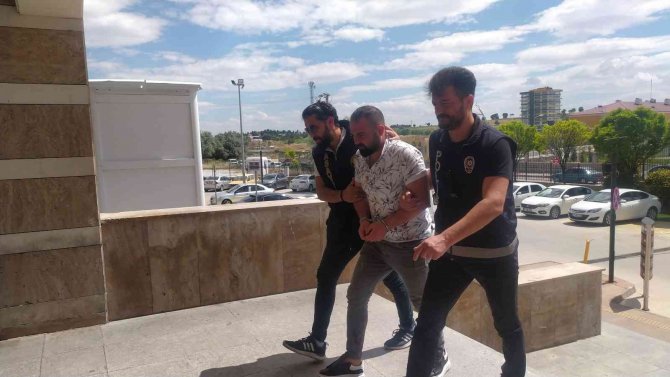 Uşak’ta 5 Üniversite Öğrencisine Çarpan Sürücü Tutuklandı
