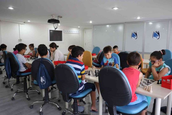 Yunusemre’de Çocuklar İçin Yaz Kursları Düzenlenecek