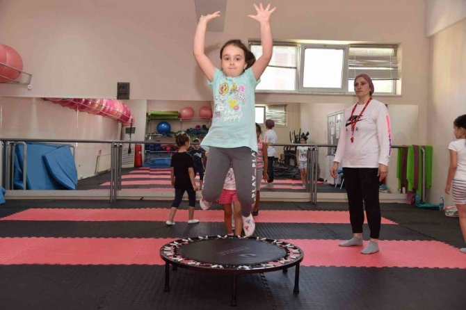 Yunusemre’de Çocuklar İçin Yaz Kursları Düzenlenecek