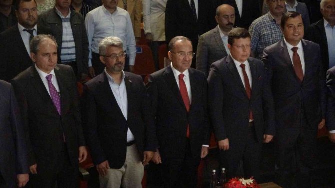 Bakan Bozdağ, Ak Parti Genişletilmiş İ̇l Danışma Toplantısına Katıldı