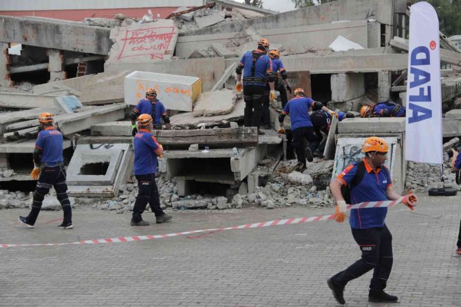 Afad’dan Hayvan Kurtarma Tatbikatı