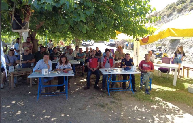 Datçalı Balıkçılara ‘Yeni Balık Türleri’ Eğitimi