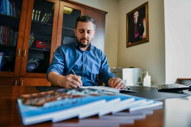 Başkentli Minikler Ankara Tarihini Okuyarak Öğreniyor