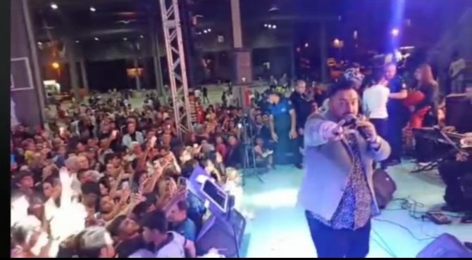 Başkent’te Hüseyin Kağıt Konserinde Çıkan Kavgada 1 Kişi Yaralandı