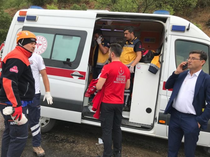 Balıkesir’e Düğüne Giderken Kaza Yaptılar