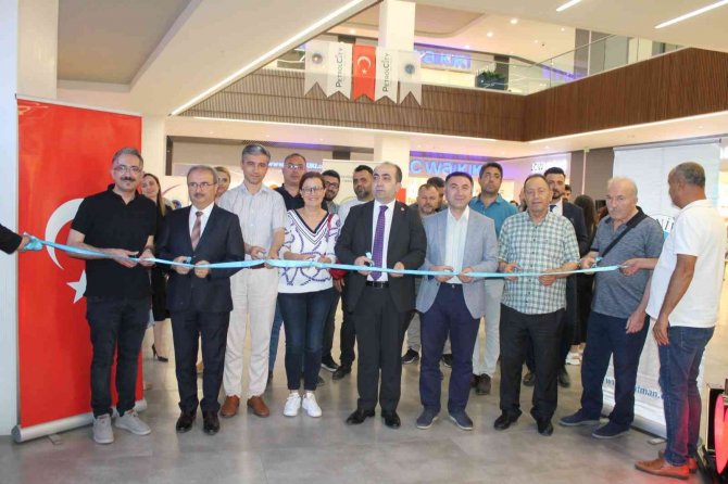 Batman Üniversitesi Ev Sahipliğinde Atatürk Sergisi Düzenlendi