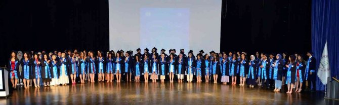 Diş Hekimliği Fakültesi Yemin Töreni Gerçekleştirildi