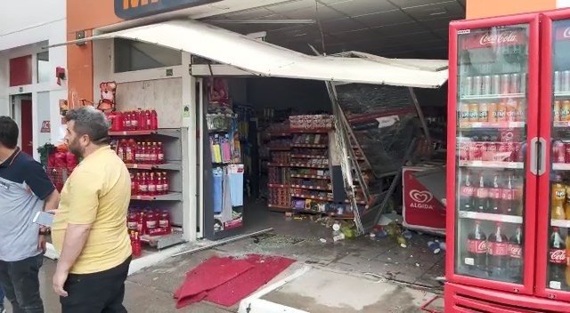 Minibüsle Migros’a Daldı