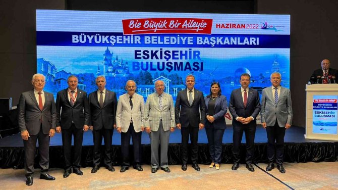 Chp’li Büyükşehir Belediye Başkanları Eskişehir’de Bir Araya Geldi
