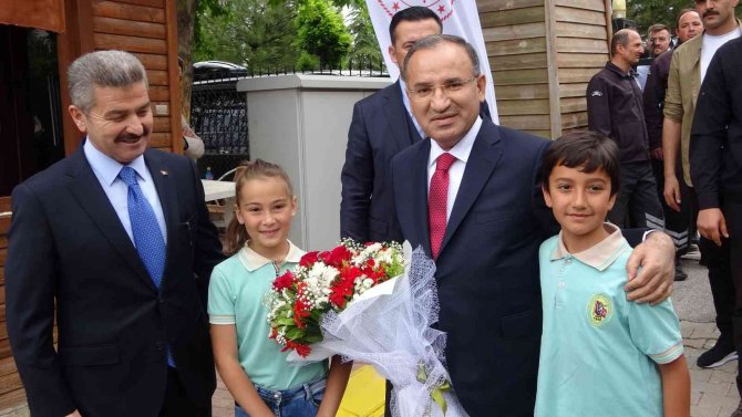 Bakan Bozdağ Çocuk Görüşme Merkezi’nin Açılışına Katıldı