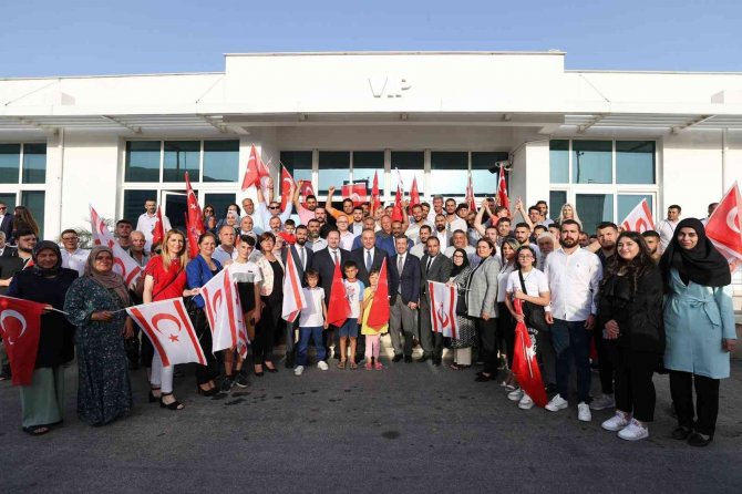 Dışişleri Bakanı Çavuşoğlu Kktc’de