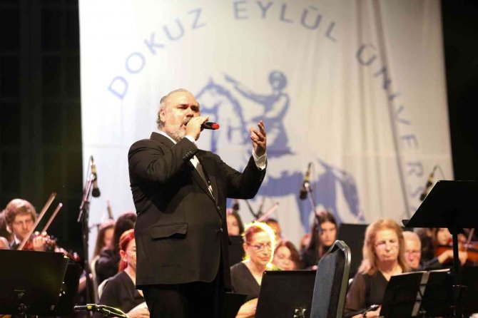 1. Ulusal Mandolin Festivaline Muhteşem Başlangıç