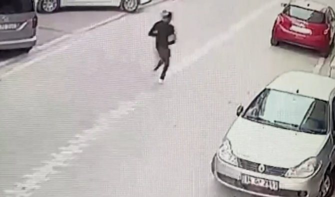 Hafıza Kaybı Yaşayan Kadını Tedavi Etmek İçin Silahlı Saldırı Düzenlendiler