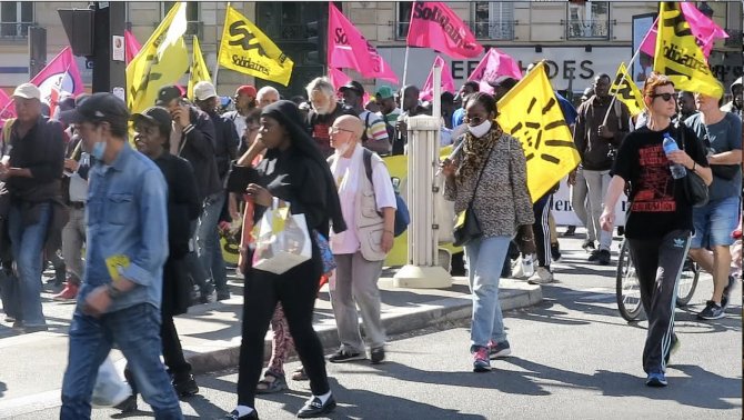 Fransa’da Irkçılık Karşıtı Protesto
