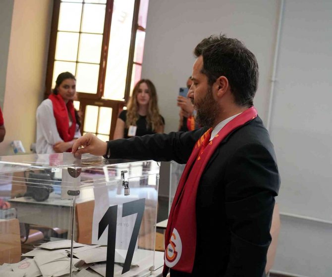 Erden Timur Oyunu Kullandı