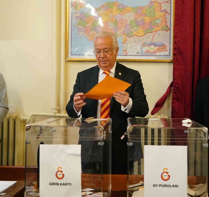 Eşref Hamamcıoğlu Oyunu Kullandı