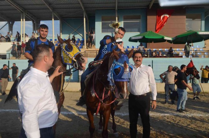 Beypınar Atlı Cirit Takımı Manisa Şampiyonu Oldu