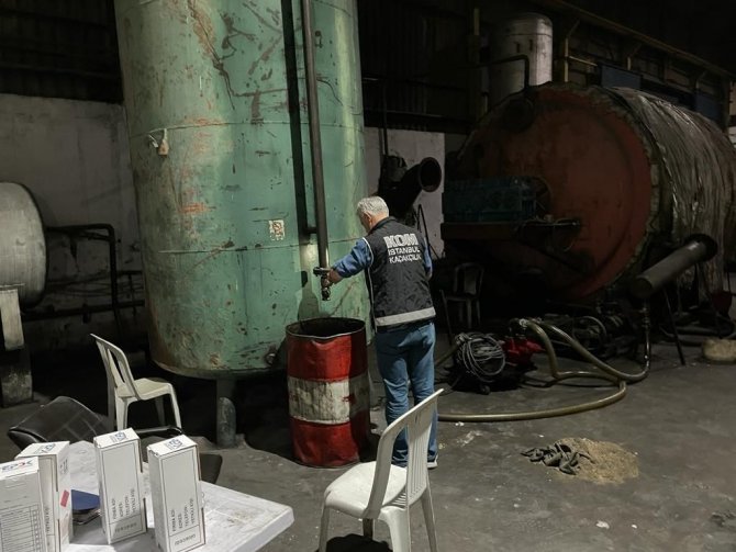 İ̇stanbul’da Kaçak Akaryakıt Operasyonu: 20 Bin Litre Ele Geçirildi