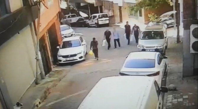İ̇stanbul’da “Tetik” Lakaplı Seri Hırsız Suçüstü Yakalandı