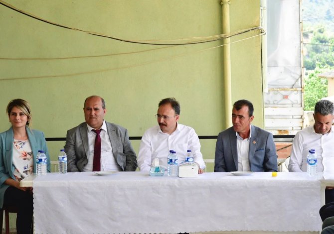 Karpuz Ve Hububat Üretimiyle Geçimini Sağlayan Köylülerden Bilgi Aldı