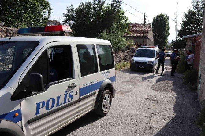 Su Birikintileri Çekildi, Kemikler Ortaya Çıktı
