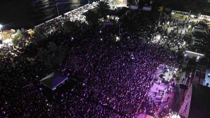 Tekirdağ’da Ziynet Sali Rüzgarı Esti