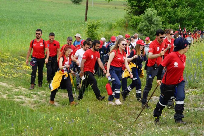 Atatürk Ve İ̇stiklal Yolu’nda Yürüyüşçüler Seydiler’e Ulaştı